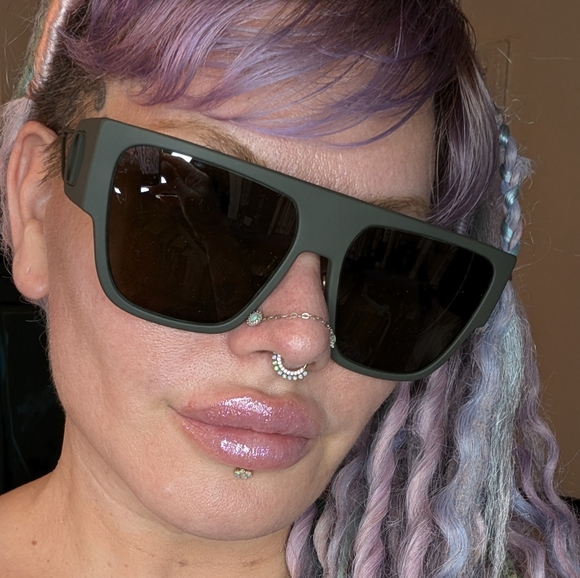 Authentic Dior 30Montaigne S3U Women's Green Square Sunglasses 60-17 - Picture 1 of 7
